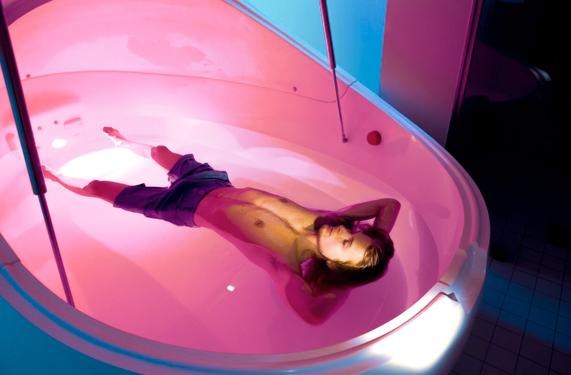 DreamPod Vmax Float Pod in White